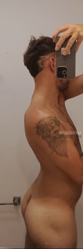 Acompanhante Pedro