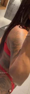 Acompanhante Morena