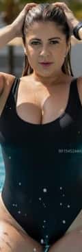 Acompanhante Julia Becker