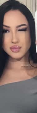Acompanhante Pollyana Lopes
