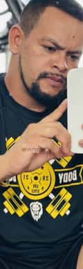 Acompanhante Romário