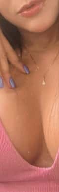 Acompanhante Mariane Cabral