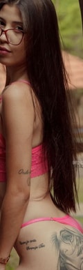 Acompanhante Larissa