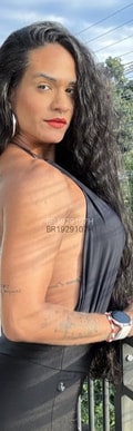 Acompanhante Viick Araujo