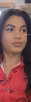 Acompanhante Lia Oliver