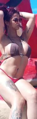 Acompanhante Helen