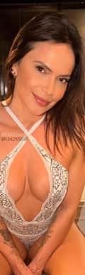 Acompanhante Josiane