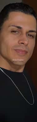 Acompanhante Brayan