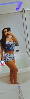 Acompanhante Larissa Goulart