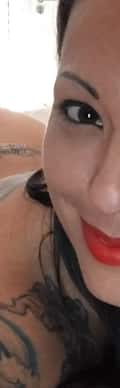 Acompanhante Karol Tatuada