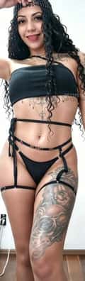 Acompanhante Morena