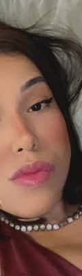 Acompanhante Maya Menezes