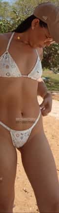 Acompanhante Renata