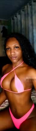 Acompanhante Lory Nunes