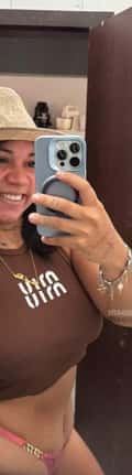 Acompanhante Valentina Farias