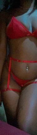 Acompanhante Morena