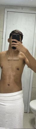 Acompanhante Gio Souza
