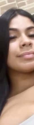 Acompanhante Mirella