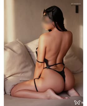 Acompanhante Lana Souza