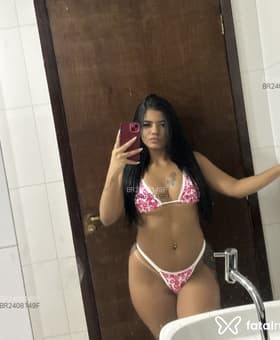 Acompanhante Ana Julia