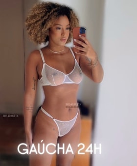 Acompanhante Aninha Ebony