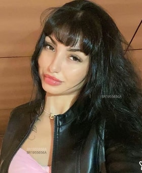 Acompanhante Lia