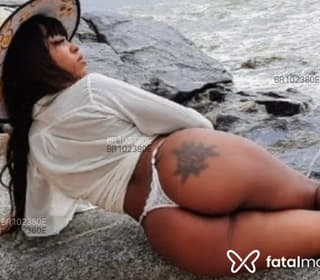 Acompanhante em Umuarama-PR - Mariah Estrella