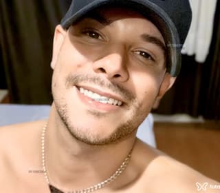 Acompanhante em Macaé-RJ - Felipe Mineiro