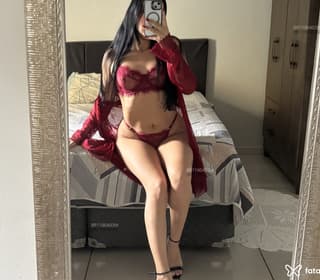 Acompanhante em Caçador-SC - Livia Sallow