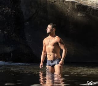 Acompanhante em Macaé-RJ - Yuri