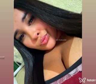 Acompanhante em Três Corações-MG - Laura