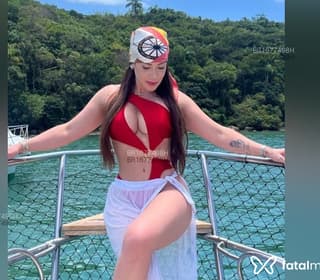 Acompanhante em Curitibanos-SC - Ellen Millano