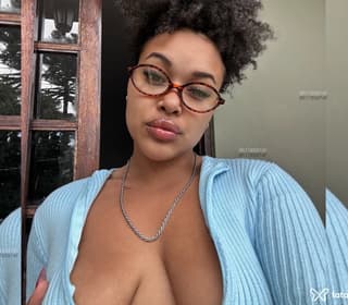 Acompanhante em São José dos Pinhais-PR - Lorena Buarque