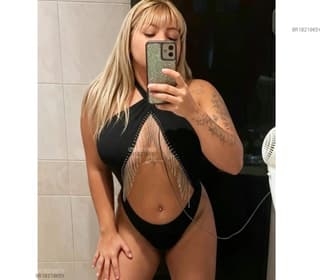 Acompanhante em Rio das Ostras-RJ - Suzana Alves