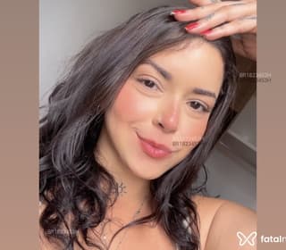 Acompanhante em Araruama-RJ - Vivi Andrade