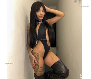 Acompanhante em Florianópolis-SC - Harielly Ayumi