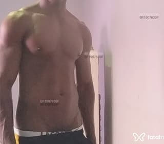 Acompanhante em Rio de Janeiro-RJ - Breno Leonardo