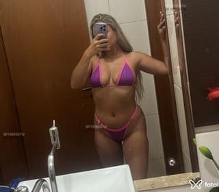 Acompanhante em Joinville-SC - Bruna Mello