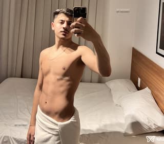 Acompanhante em Curitiba-PR - Lucas