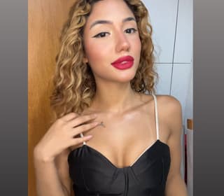 Acompanhante em Uberlândia-MG - Valentina Fox