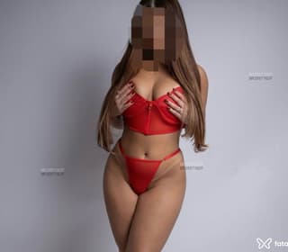Acompanhante em São José dos Campos-SP - Mia Valentin