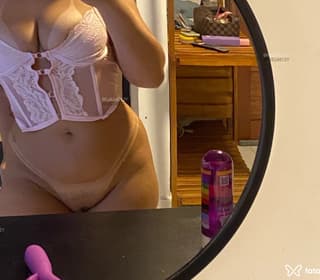 Acompanhante em Campina Grande-PB - Layla