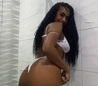 Acompanhante em Rio de Janeiro-RJ - Mirela