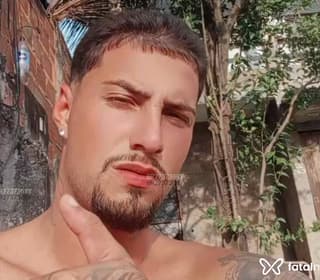 Acompanhante em Nova Friburgo-RJ - Branquinhotatuado
