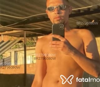 Acompanhante em Volta Redonda-RJ - Nicolas