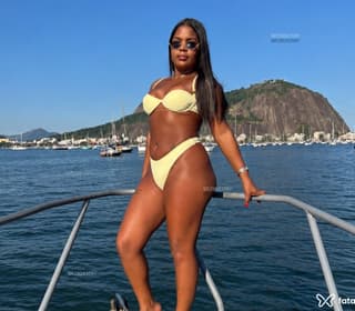 Acompanhante em Muriaé-MG - Dominique