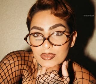 Acompanhante em Rio de Janeiro-RJ - Jenni Ravena