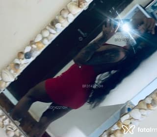 Acompanhante em Campos dos Goytacazes-RJ - Luiza