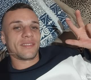 Acompanhante em Londrina-PR - Yuri Martins