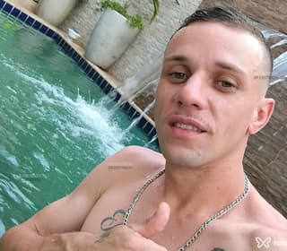Acompanhante em Londrina-PR - Yuri Martins